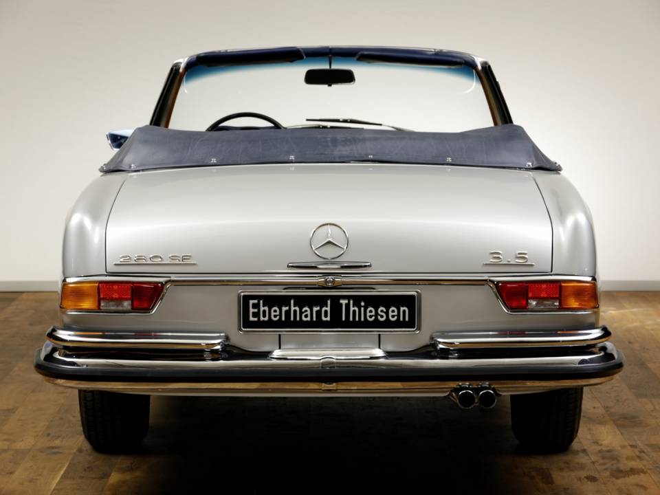 Bild 8/24 von Mercedes-Benz 280 SE 3,5 (1971)