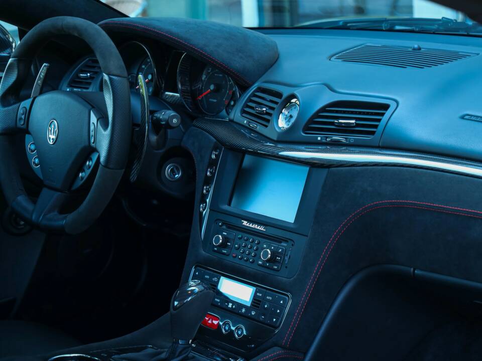 Afbeelding 17/50 van Maserati GranTurismo Sport (2017)