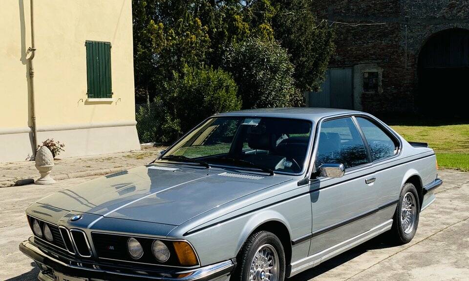 Obraz 2/6 pojazdu BMW 635 CSi (1984)