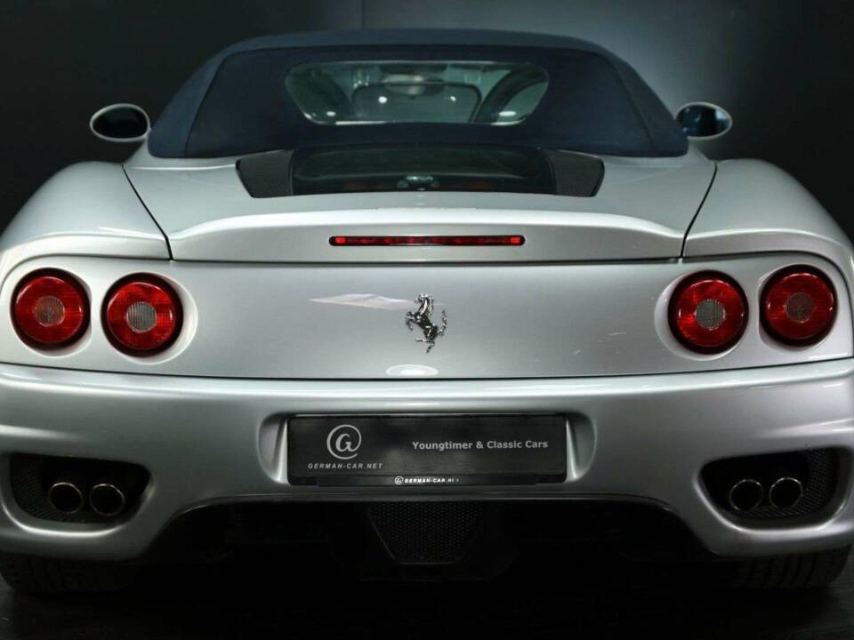 Immagine 5/50 di Ferrari 360 Spider (2003)
