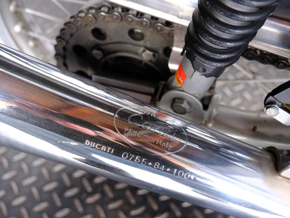 Image 30/54 de Ducati 900 SS (1977)