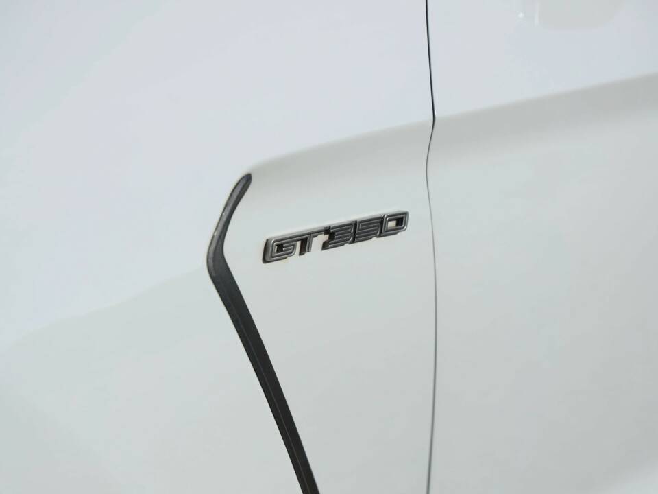 Image 18/50 of Ford Mustang Shelby GT 350 (2017)
