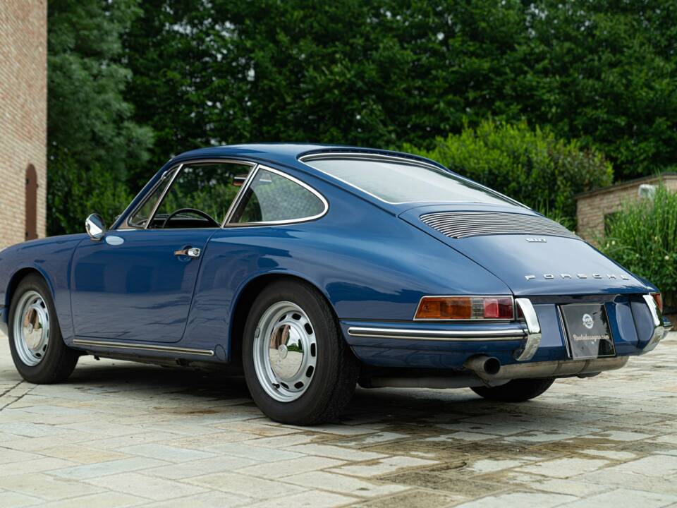 Immagine 6/50 di Porsche 911 2.0 T (1968)