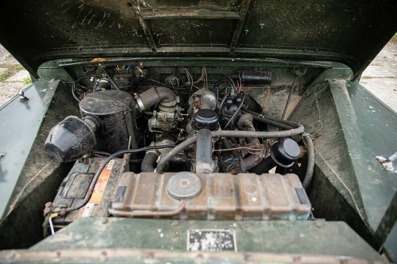 Image 3/40 of Land Rover 107 (1954)
