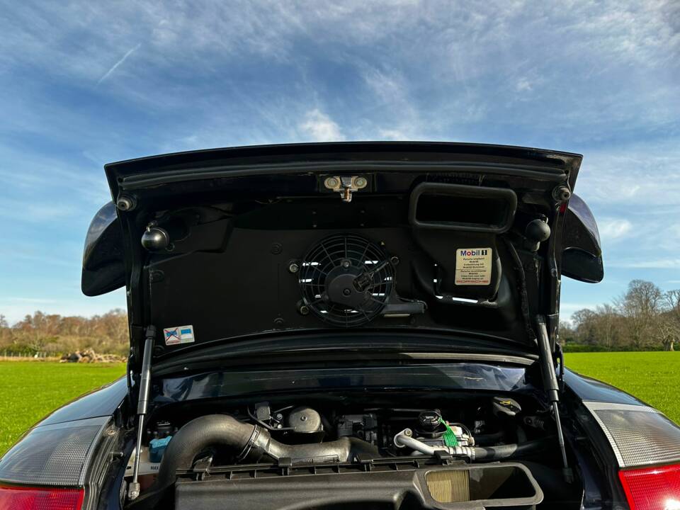 Bild 66/81 von Porsche 911 Turbo (2004)