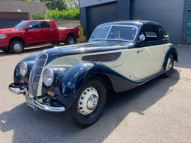 Image 1/18 de BMW 327 (1939)