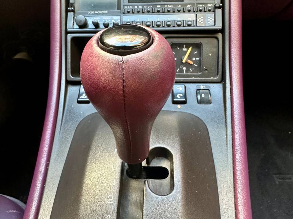 Image 57/84 of Porsche 968 (1992)