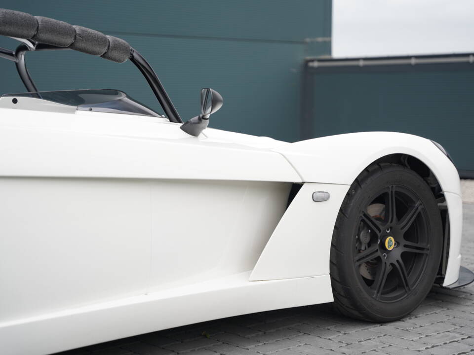 Image 25/50 of Lotus 2-Eleven GT4 (2009)
