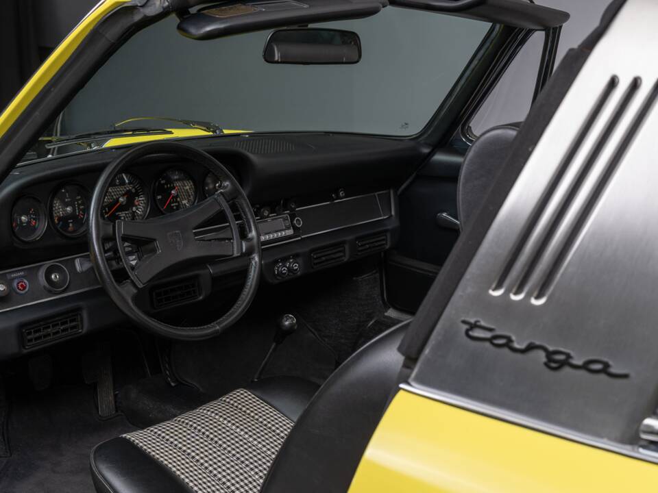 Bild 29/45 von Porsche 911 2.4 S "Ölklappe" (1972)
