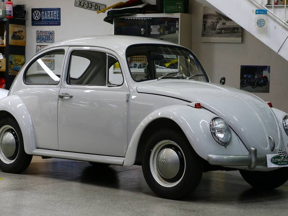 Image 4/39 of Volkswagen Escarabajo 1200 A (1965)