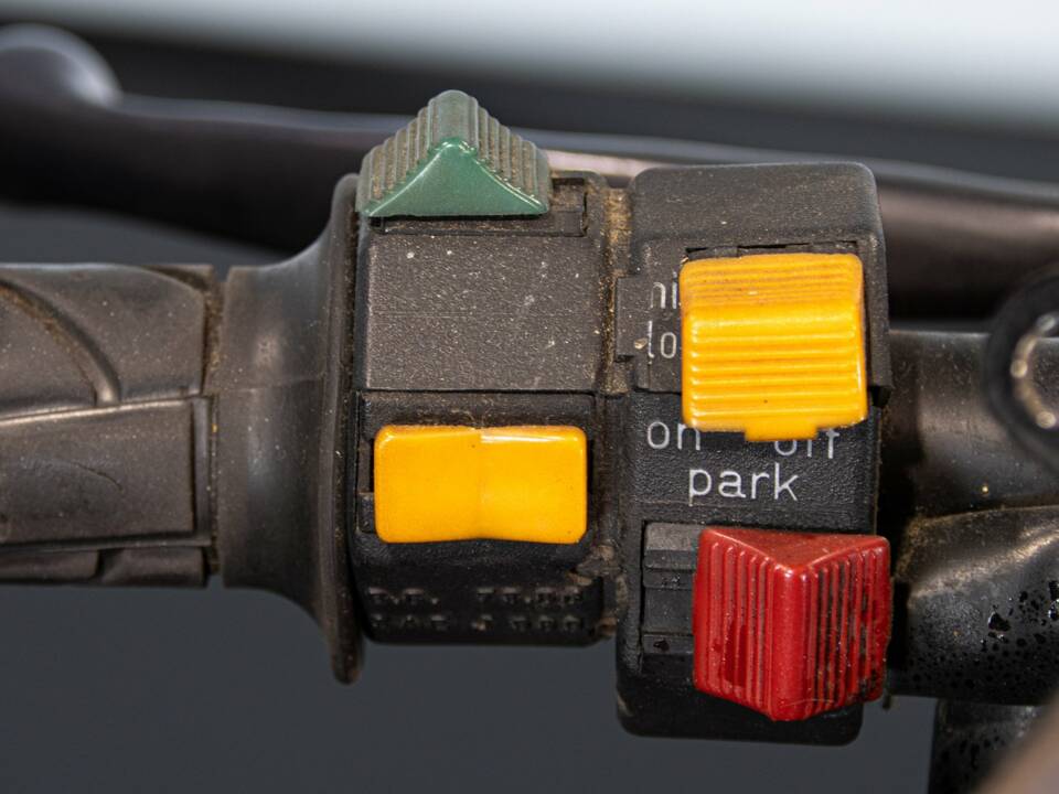 Afbeelding 32/49 van Moto Guzzi DUMMY (1981)