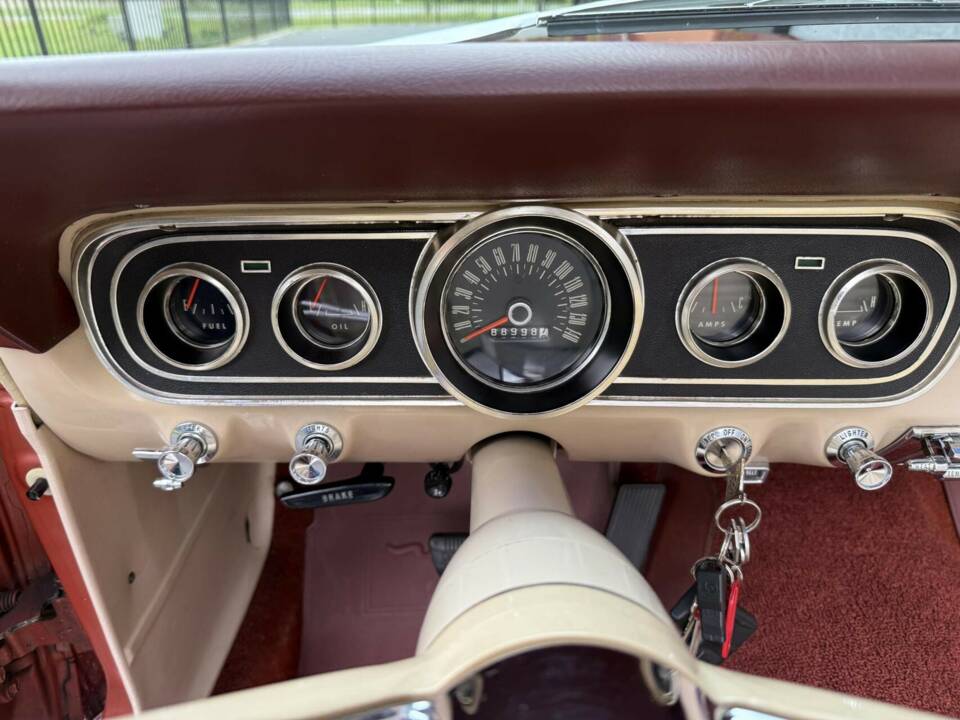 Bild 21/50 von Ford Mustang 289 (1966)