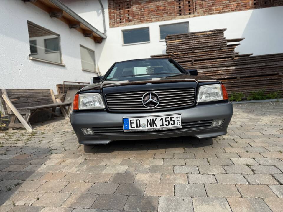 Image 21/38 de Mercedes-Benz 300 SL (1993)