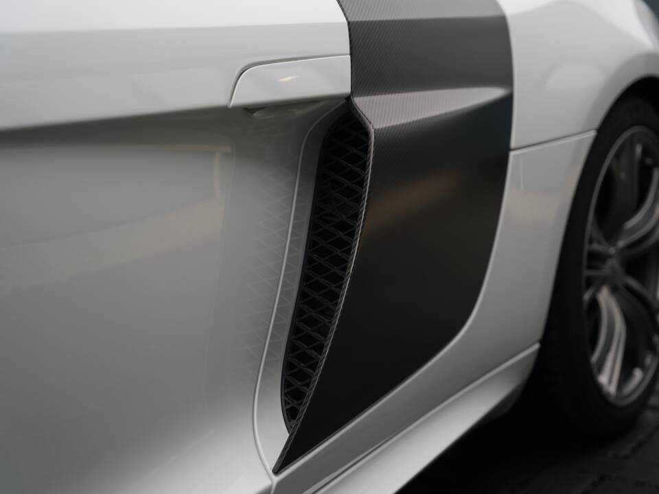 Bild 46/50 von Audi R8 GT (2011)