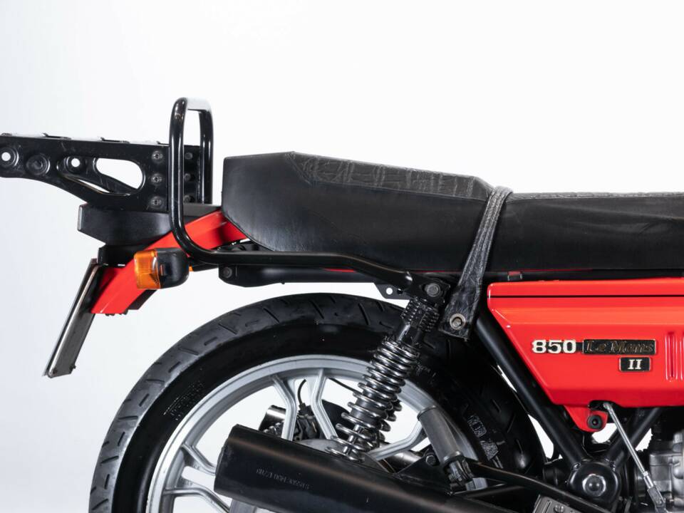 Bild 46/50 von Moto Guzzi DUMMY (1980)