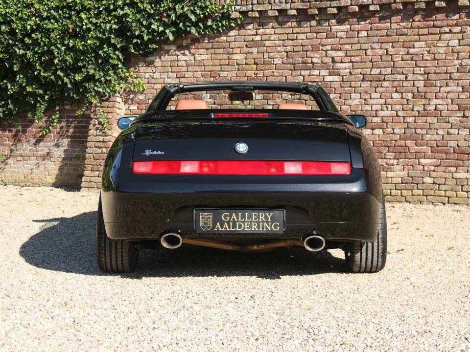 Obraz 35/50 pojazdu Alfa Romeo Spider 3.2 V6 24V (2003)