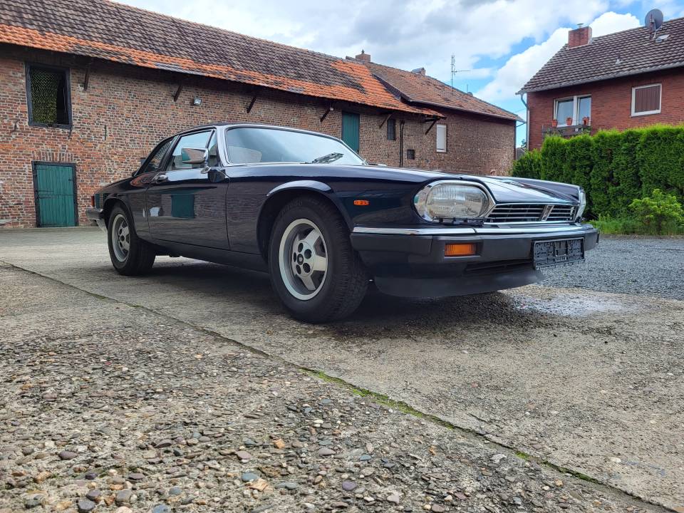 Image 22/38 de Jaguar XJ-SC H.E. (1986)