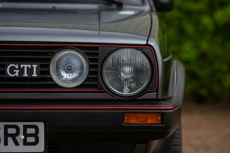 Bild 13/50 von Volkswagen Golf II GTi 1.8 (1986)