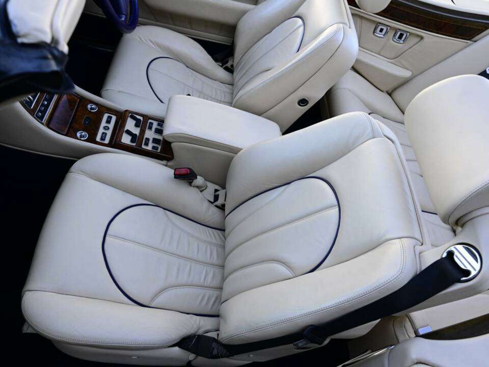 Bild 25/50 von Rolls-Royce Corniche V (2000)