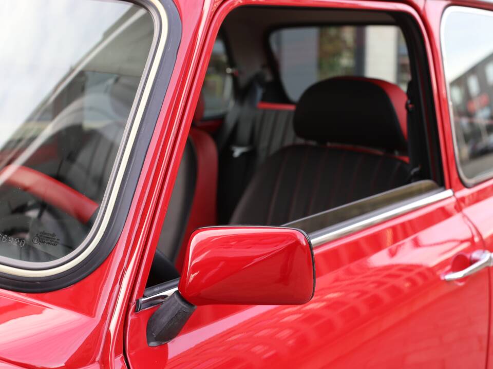 Immagine 11/50 di Rover Mini Seven 2000 (2001)