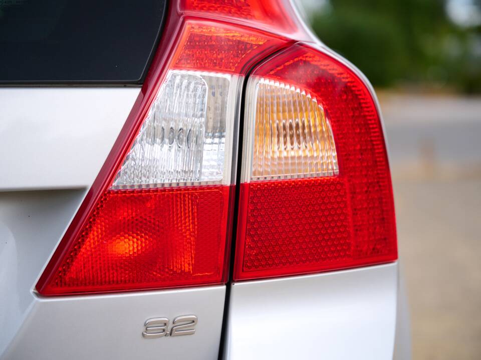 Imagen 24/50 de Volvo V70 AWD (2009)