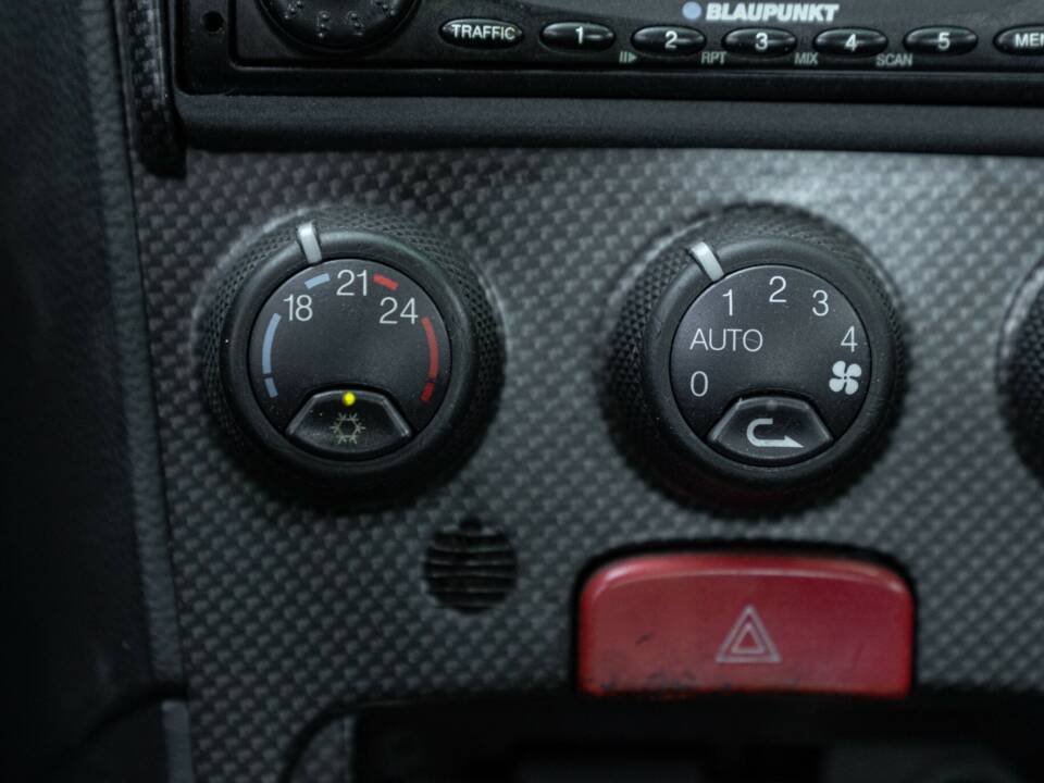 Imagen 48/50 de Alfa Romeo 156 2.5 V6 (2000)