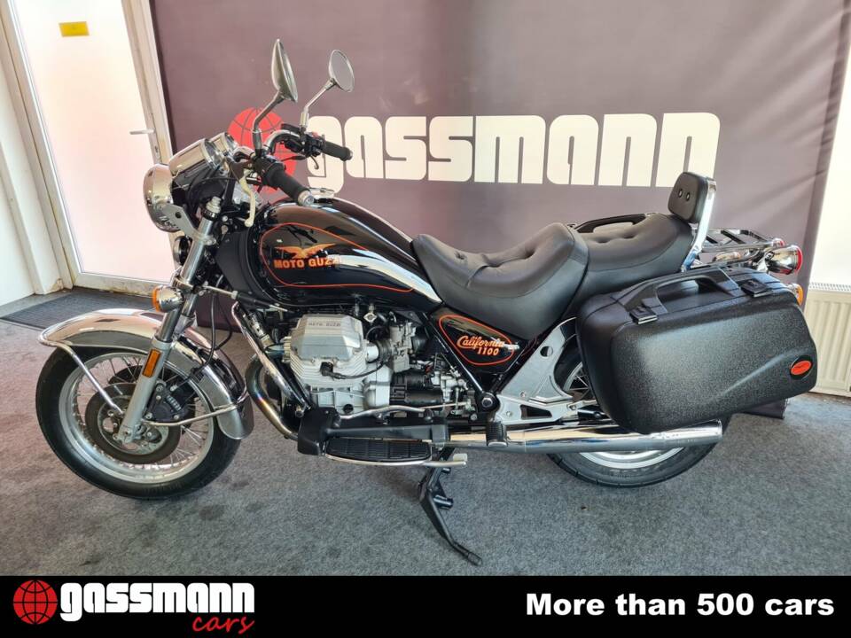 Image 2/15 of Moto Guzzi DUMMY (1995)