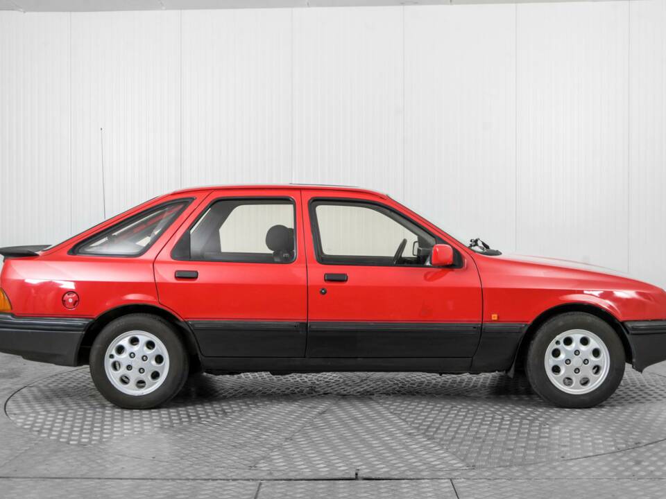 Afbeelding 10/50 van Ford Sierra 2.0 S (1987)