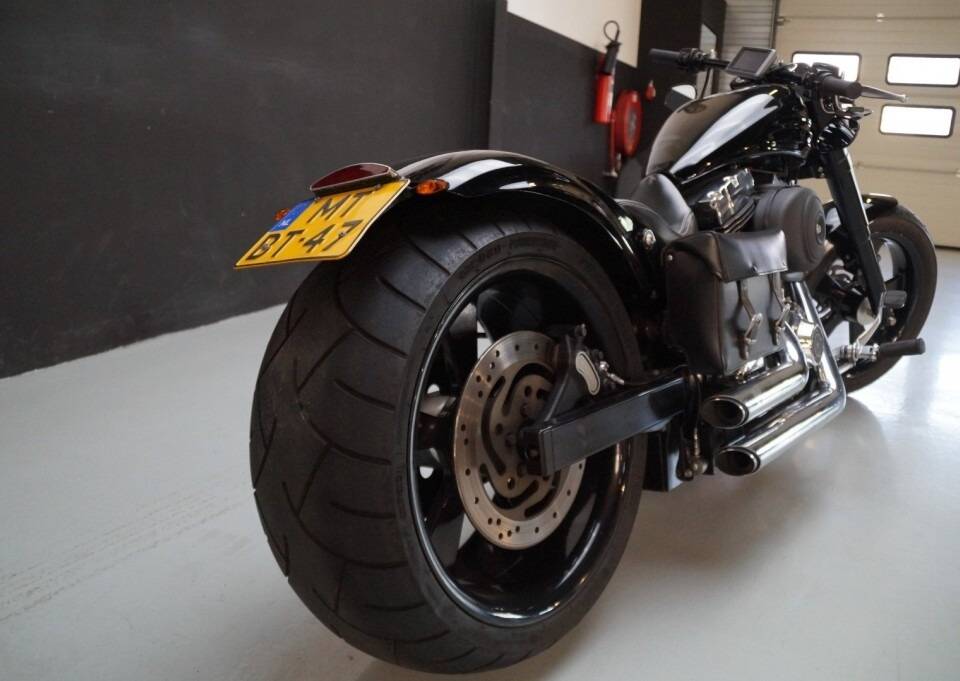 Imagen 5/50 de Harley-Davidson DUMMY (2008)