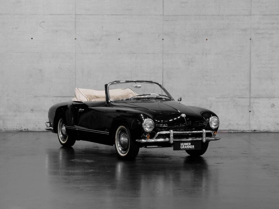 Image 13/50 of Volkswagen Karmann Ghia 1200 (1959)