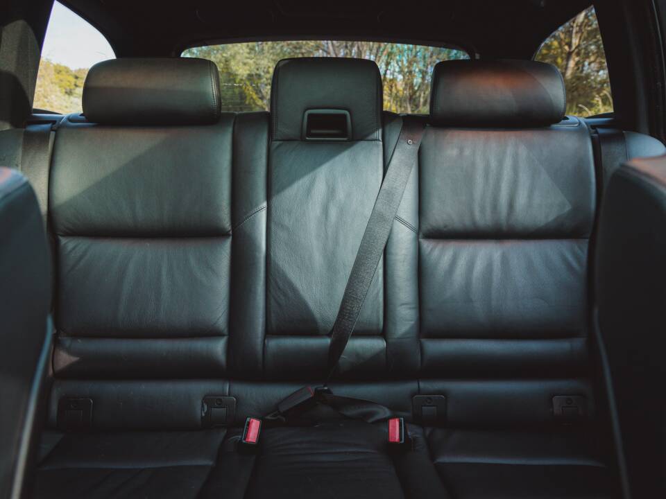 Immagine 26/35 di BMW M5 Touring (2007)