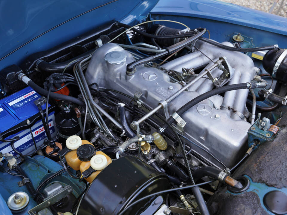 Imagen 4/50 de Mercedes-Benz 280 SL (1968)