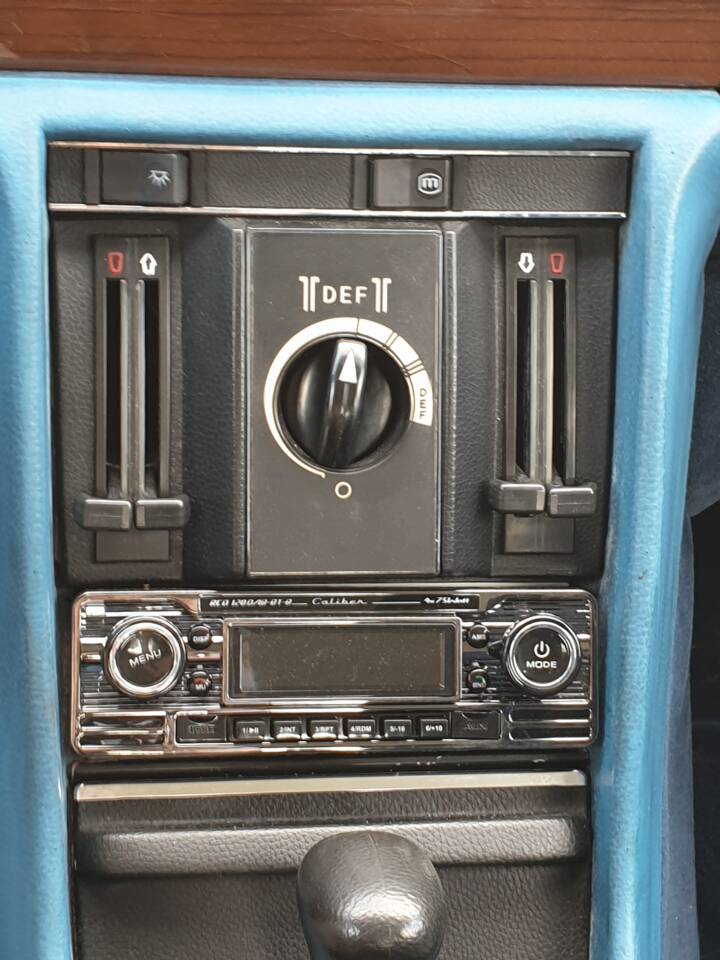 Image 6/8 of Mercedes-Benz 280 S (1976)