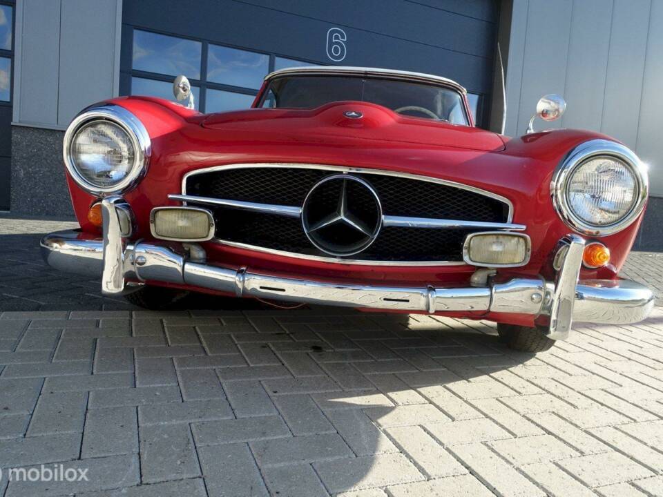 Image 1/10 of Mercedes-Benz 190 SL (1957)