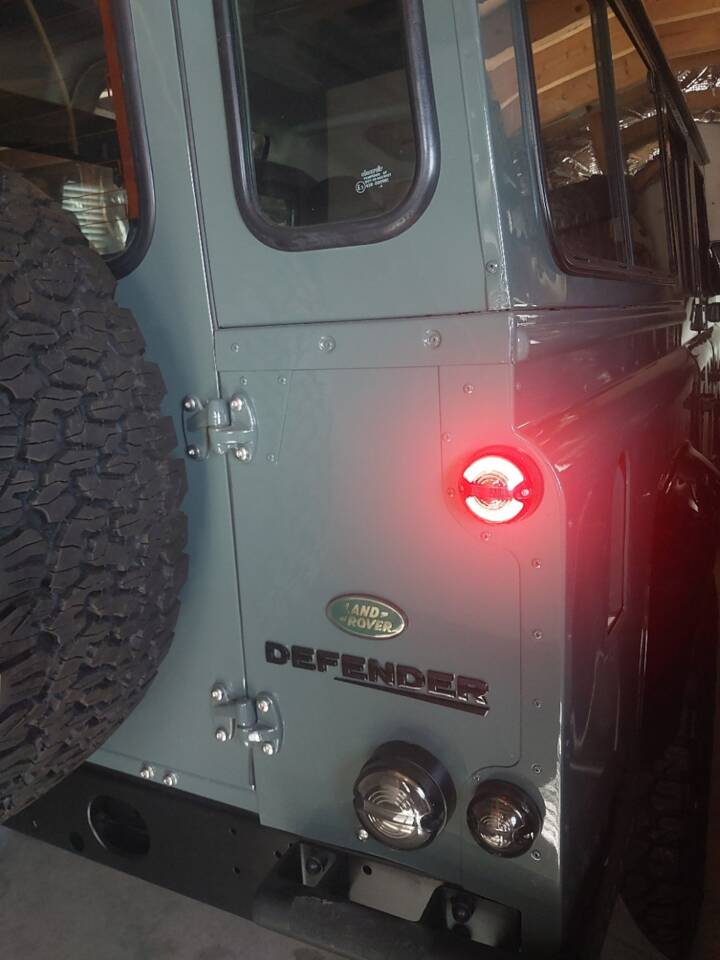 Bild 23/41 von Land Rover Defender 110 (2007)