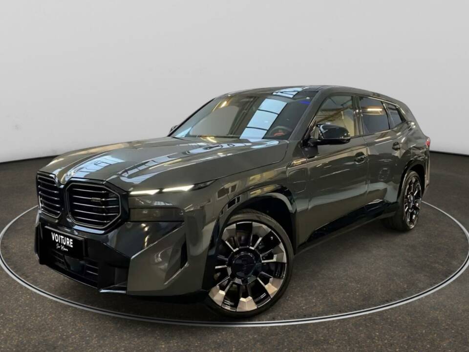 Image 1/12 of BMW XM (2024)