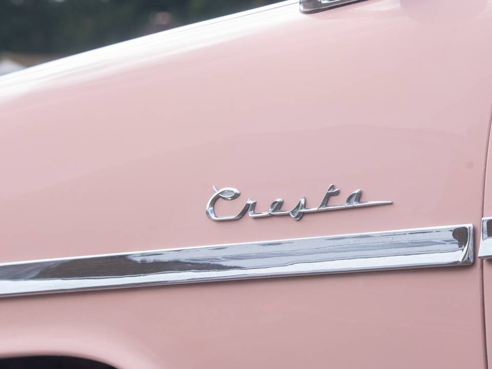 Image 18/50 of Vauxhall Cresta (1958)
