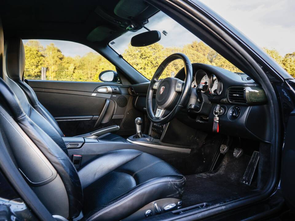 Bild 29/38 von Porsche 911 Turbo (2007)