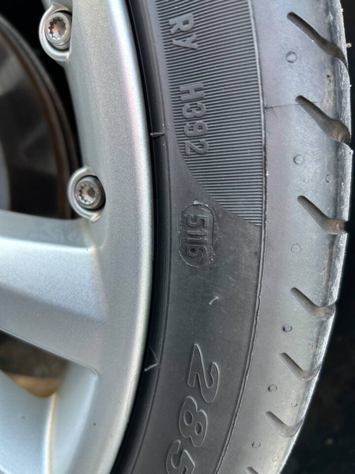 Image 35/36 of Jaguar XK 4.2 (2007)