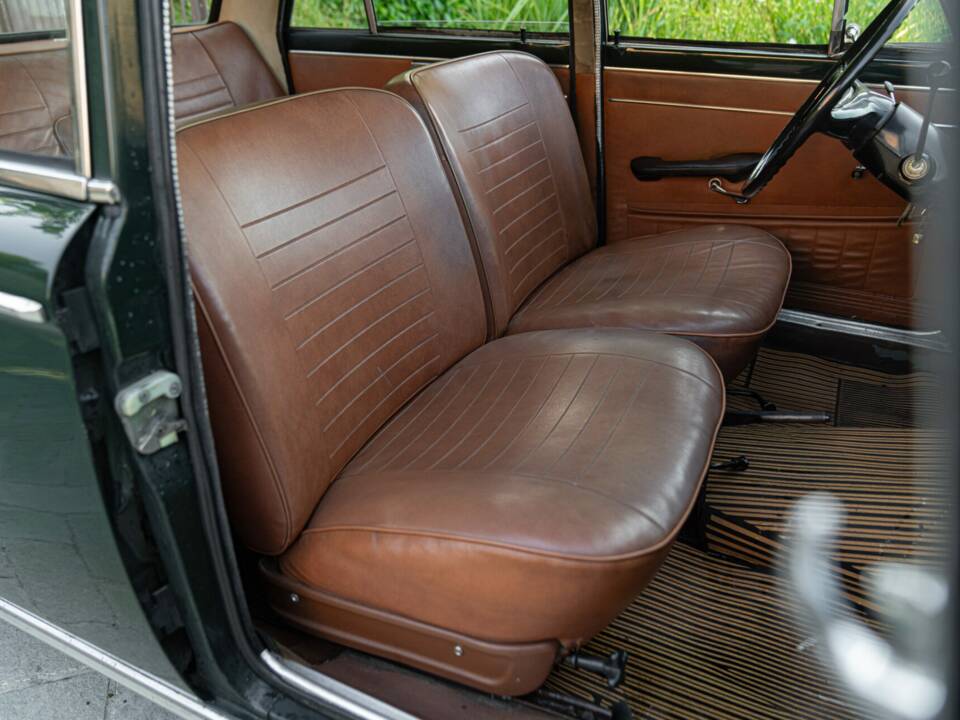 Image 25/50 of FIAT 1500 C (1967)