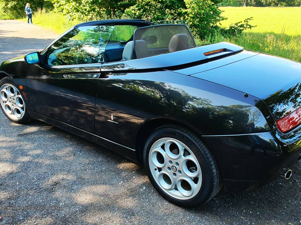 Bild 30/68 von Alfa Romeo Spider 2.0 Twin Spark 16V (2001)
