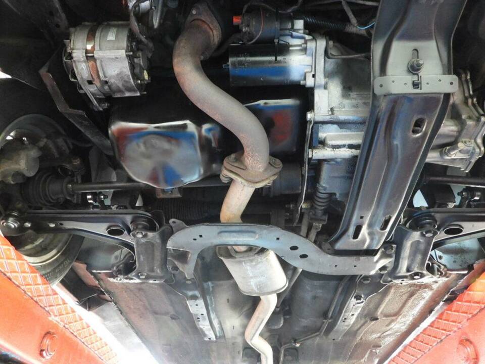 Image 9/10 of Ford Fiesta RS Turbo (1991)