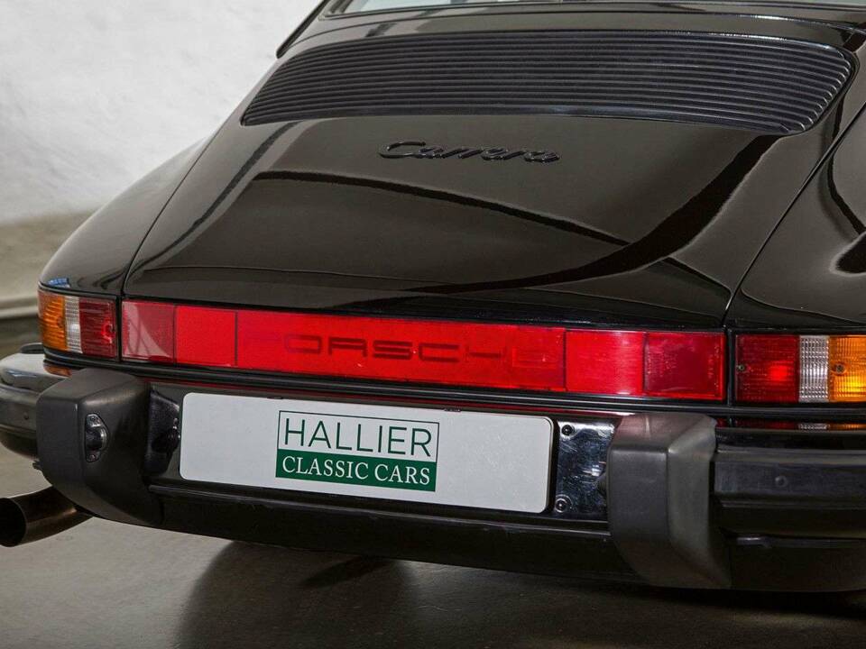 Bild 14/25 von Porsche 911 Carrera 3.2 (1987)