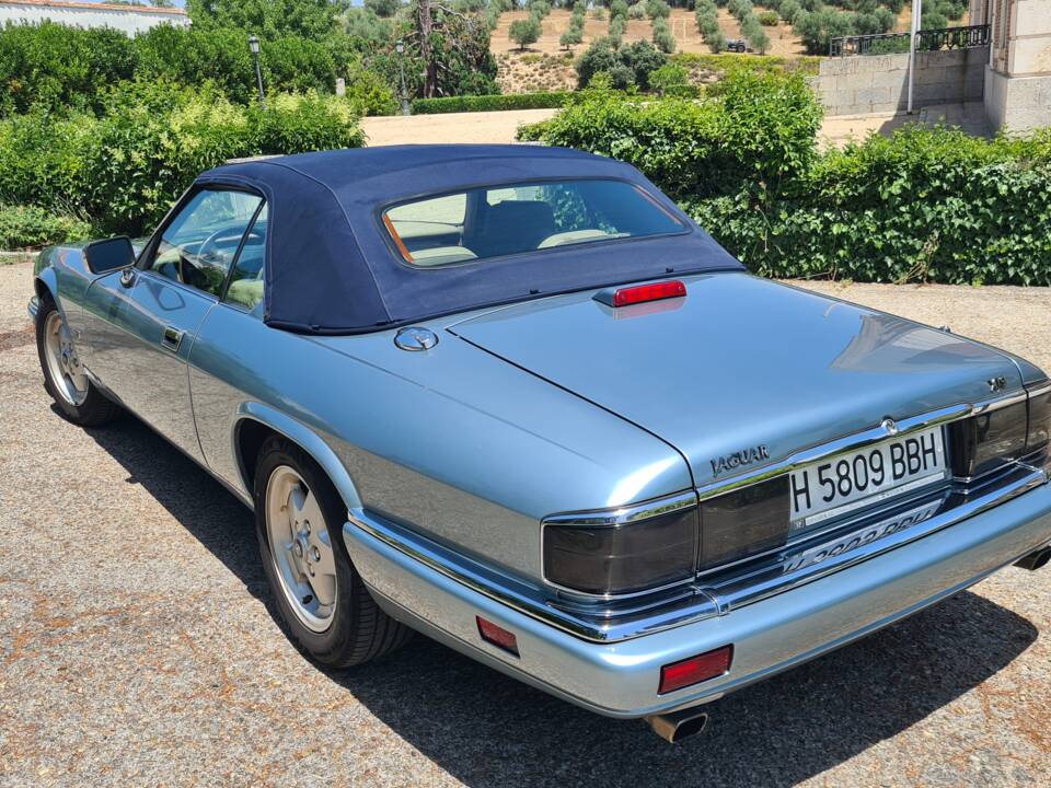 Afbeelding 7/112 van Jaguar XJS 4.0 (1994)