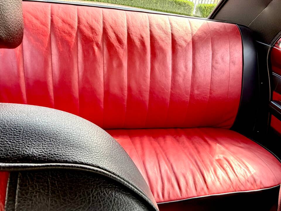 Image 11/17 of Dodge Dart Demon (1971)