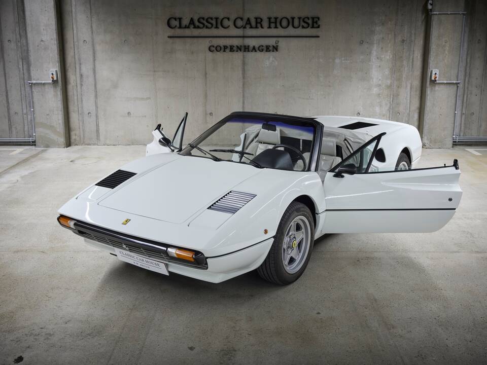 Bild 16/86 von Ferrari 308 GTSi (1982)