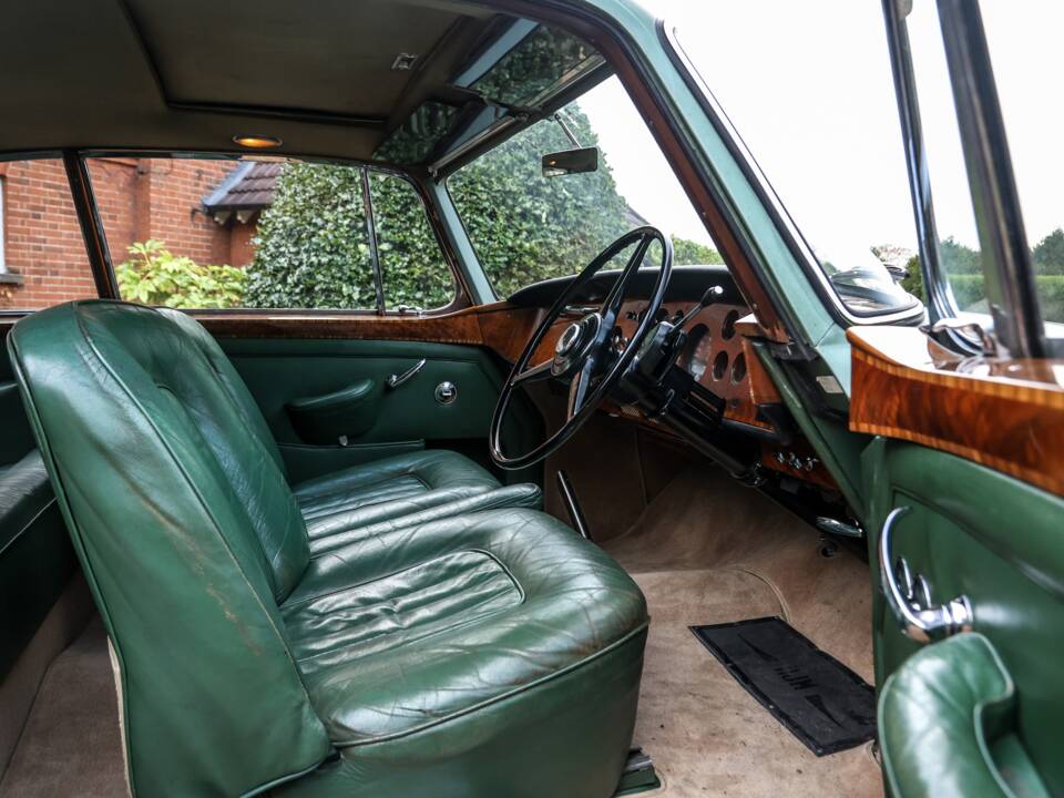 Image 7/43 of Bentley S 2 Continental (1961)