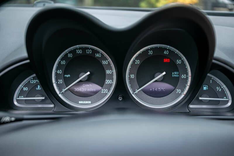 Image 33/43 of Brabus SV 12 (2004)