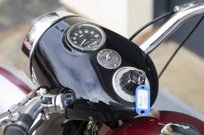 Image 19/23 of Triumph T 20 Tiger Cub (1960)