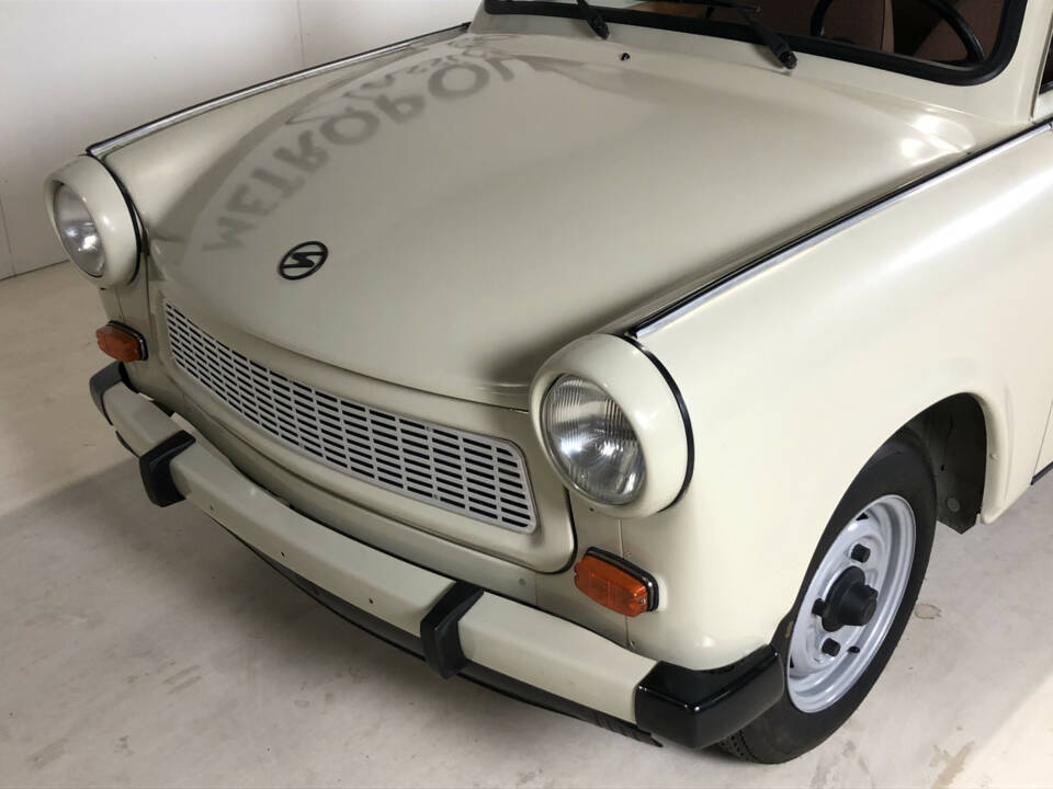 Bild 6/28 von Trabant 601 S de Luxe (1990)